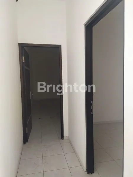 image JARANG ADA! RUKO MURAH DI RAYA GAYUNGSARI BARAT (5)