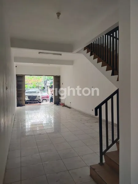 image JARANG ADA! RUKO MURAH DI RAYA GAYUNGSARI BARAT (8)