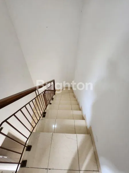 image DIJUAL CEPAT TURUN HARGA RUMAH DI BOULEVARD MUTIARA SENTUL (5)