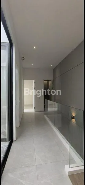 image RUMAH BARU GRESS DI MANYAR TIRTOASRI, DEKAT KE GALAXY MALL, SAMSAT, MERR, KERTAJAYA INDAH. (8)