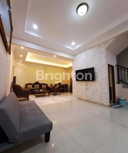 image RUMAH CANTIK SIAP HUNI DI ISLAMIC JABAL  MINA KARAWACI TANGERANG (6)