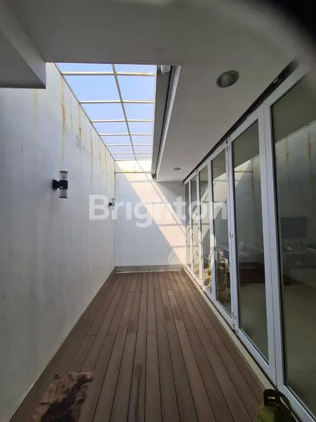 image RUMAH 2 LANTAI NYAMAN CLUSTER ELYSIA SUVARNA SUTRA (5)