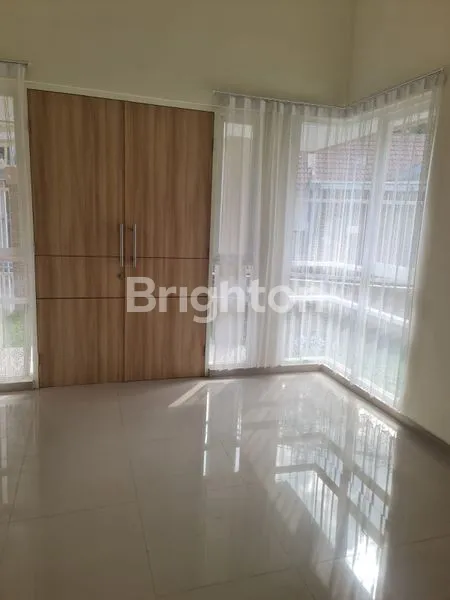 image DIJUAL RUMAH HOOK DI SINGOSARI MALANG (7)