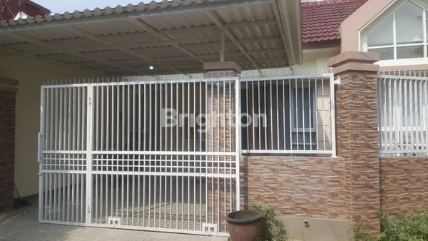 image DIJUAL RUMAH HOOK DI SINGOSARI MALANG (8)