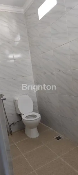 image RUMAH HOOK STRATEGIS DI PANCORAN MAS KOTA DEPOK (5)