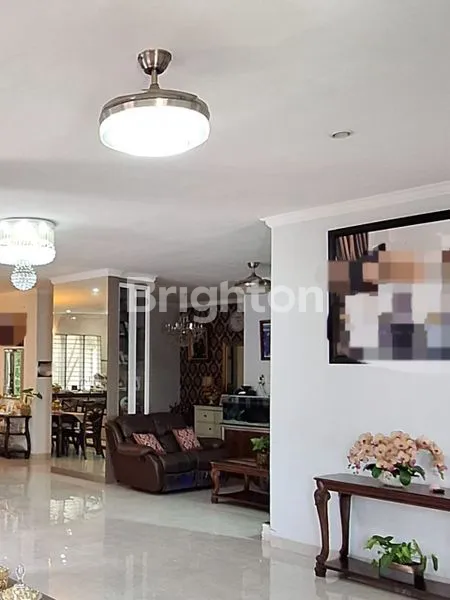 image RUMAH DI JUAL DI ANGGREK SARI BATAM CENTER RUMAH HOOK. 2LT (6)