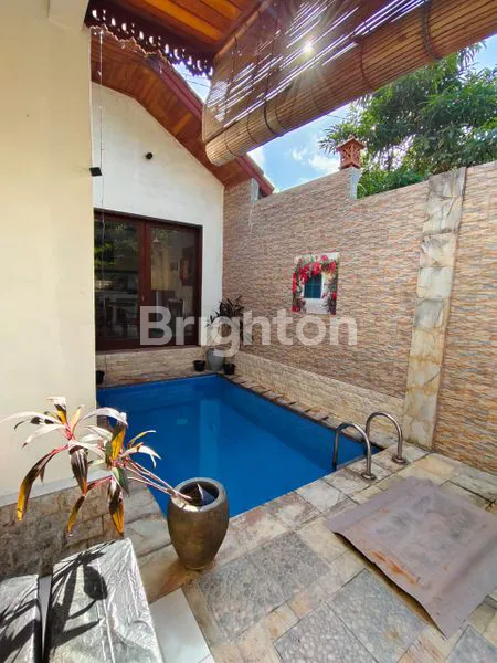 image HOUSE SEMI VILLA 2 BEDROOM WITH POOL KESAMBI KEROBOKAN BALI (6)