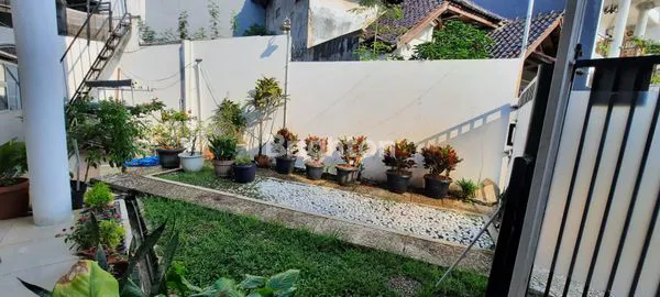 image RUMAH CANTIK 3 BR DI PERUMAHAN MALAKA, PONDOK KOPI (2)