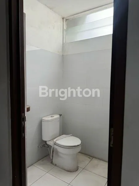 image RUKO 3 LANTAI STRATEGIS DI RENON, DENPASAR (7)