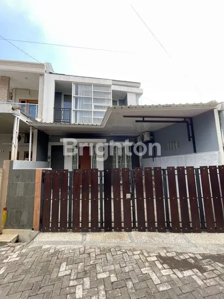 RUMAH 2 LANTAI DALAM CLUSTER LUMBUNGSARI - KALICARI DEKAT SUPRIYADI SEMARANG TIMUR