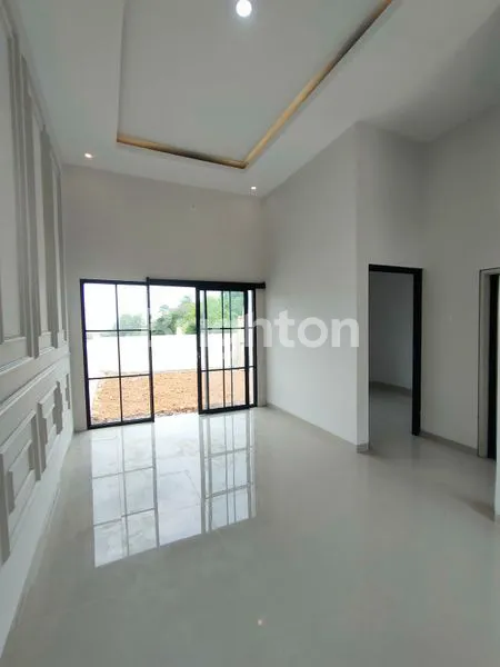 image HUNIAN CLUSTER MODERN HIGHLAND TEMBALANG (7)