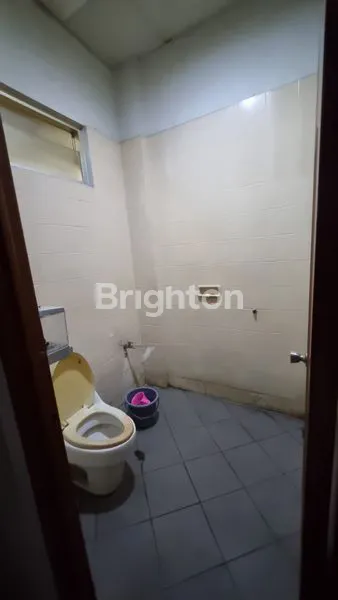 image RUKO 3.5 LANTAI COCOK UNTUK USAHA (5)