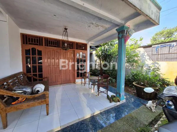 image RUMAH LUAS MURAH LOKASI SANGAT STRATEGIS DEPOK (3)