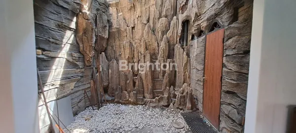 image RUMAH 2 LANTAI STRATEGIS KE RAYA PUCANG, GUBENG, KERTAJAYA (3)