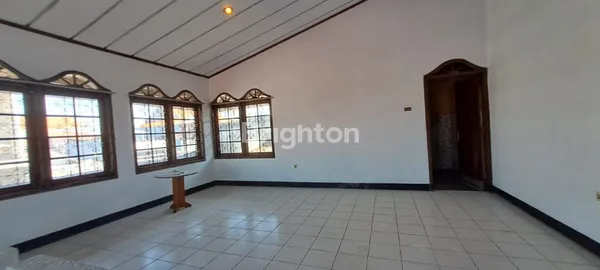 image RUMAH 2 LANTAI STRATEGIS KE RAYA PUCANG, GUBENG, KERTAJAYA (5)