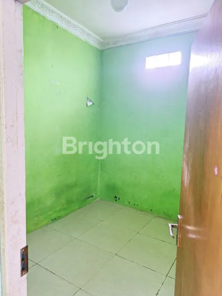 image DISEWAKAN RUMAH 2 LANTAI (7)