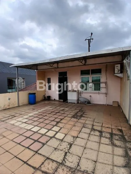 image (PUNAI) TOWNHOUSE MODERN 2LT, LOKASI STRATEGIS (8)