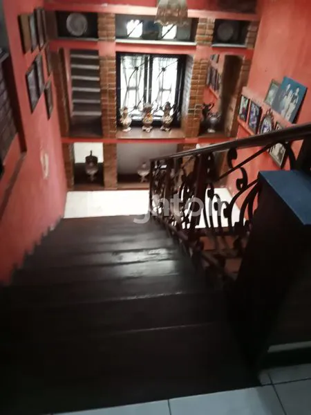 image RUMAH TEMPAT TINGGAL DAN USAHA LOKASI STRATEGIS (5)