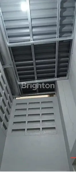 image RUKO 3 LANTAI DI CENDANA PARC DRIVE LIPPO KARAWACI (4)