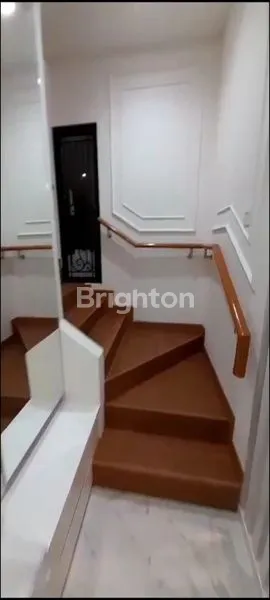 image RUMAH DI CLUSTER CITRAGRAND CBD CIBUBUR 2 LANTAI TERAWAT DAN SIAP HUNI (5)