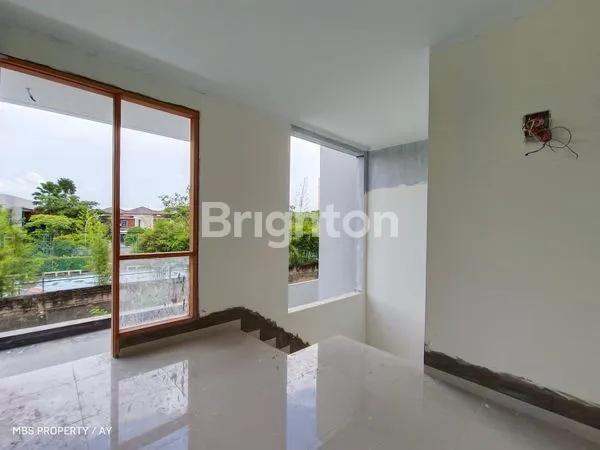 image RUMAH CANTIK DI PUSAT KOTA (8)