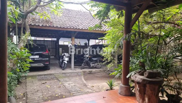image TANAH STRATEGIS 3 ARE DI BY PASS NGURAH RAI SANUR BONUS BANGUNAN RUMAH TUA ASRI (1)