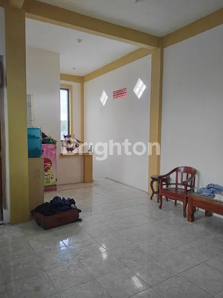 image RUMAH LUAS BANGUNAN BAGUS LOKASI TENGAH KOTA KEDIRI (7)