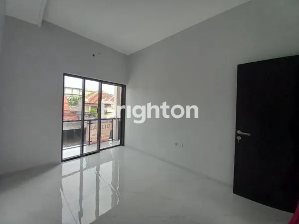 image RUMAH JATIBENING SIAP HUNI (3)