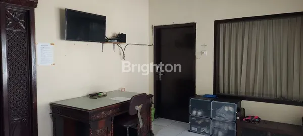 image RUMAH LOKASI STRATEGIS DAERAH RAMAI COCOK UNTUK KOST-KOSTAN DAN USAHA (5)