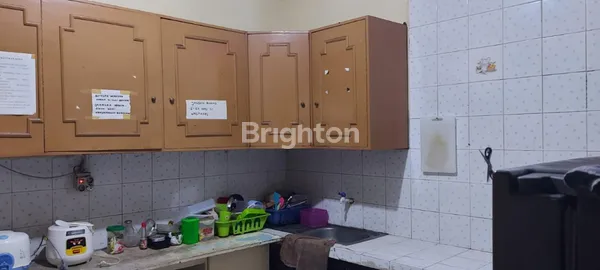 image RUMAH LOKASI STRATEGIS DAERAH RAMAI COCOK UNTUK KOST-KOSTAN DAN USAHA (6)