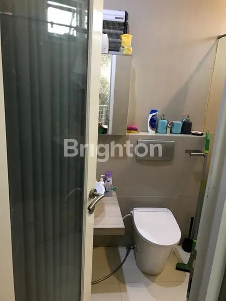 image JUAL BU RUMAH TENGAH KOTA ADA KOLAM RENANG (7)