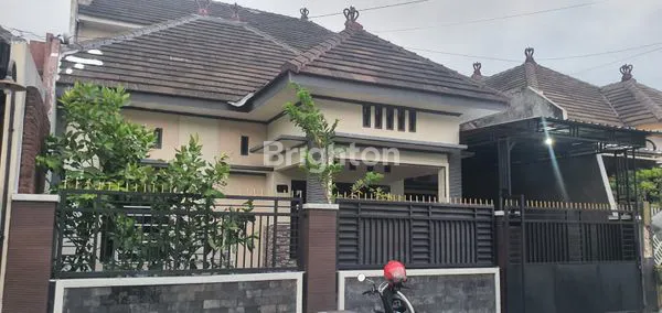 image DIJUAL RUMAH SIAP HUNI LOKASI STRATEGIS (1)