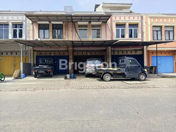 image DISEWA 2 RUKO GANDENG (1)