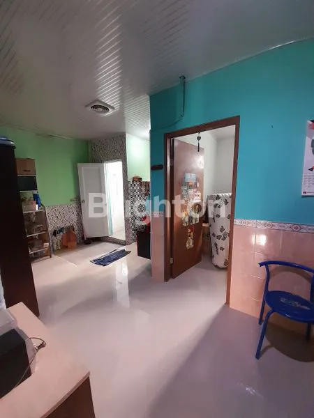 image RUMAH FULL FURNISH HARGA MURAH, DI SOLO BARU, BANGUNAN BARU DIRENOVASI, AKSES JALAN 2 MOBIL, 4 MENIT KE MALL THE PARK SOLO (4)