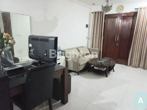image RUMAH STRATEGIS JL. MANGGA DURI KEPA KEBON JERUK JAKARTA BARAT (2)