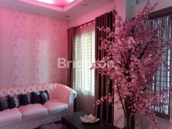 image DIJUAL RUMAH 2 LANTAI SIAP HUNI SEPINGGAN (4)