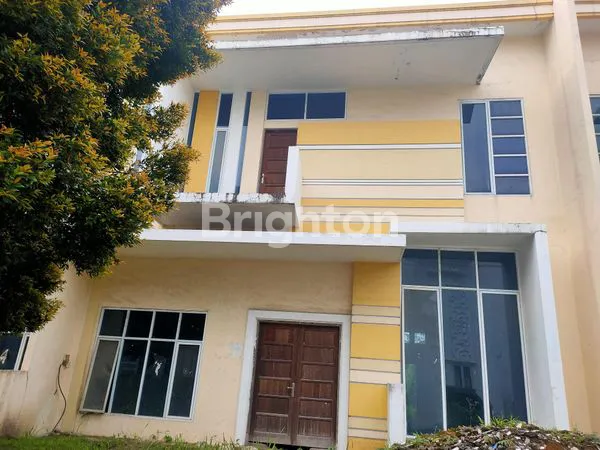 image RUMAH VILLA (2)