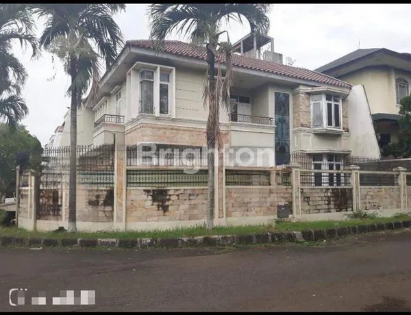 image RUMAH HOEK 2 LANTAI DI PERMATA BUANA  (1)