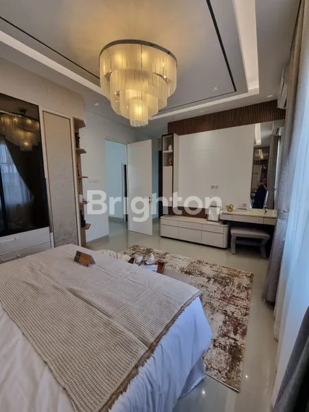 image RUMAH CANTIK DAN MEWAH DIKAWASAN SOEKARNO HATTA MALANG (4)