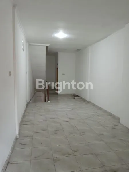 image RUKO 3 LANTAI STRATEGIS DAERAH ROXY JAKARTA PUSAT (5)