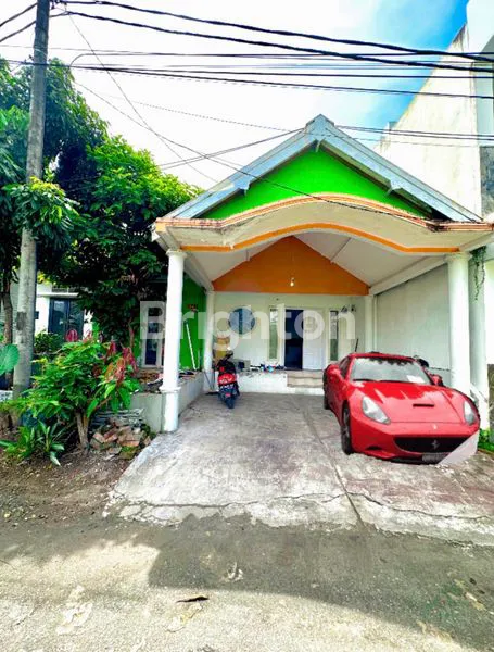 image RUMAH NYAMAN DUA LANTAI (1)