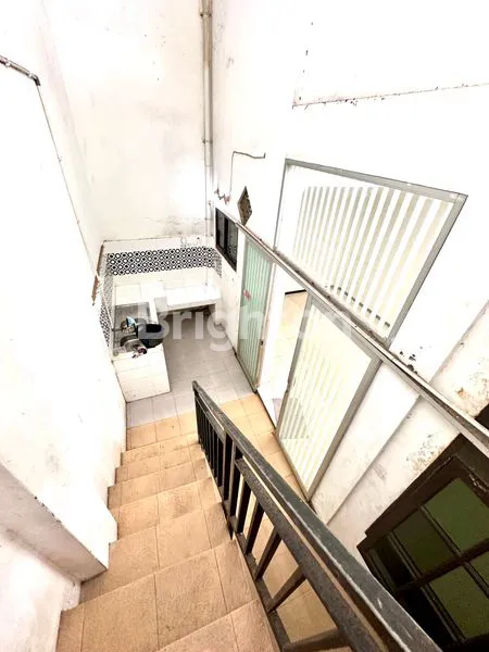 image RUMAH NYAMAN DUA LANTAI (6)