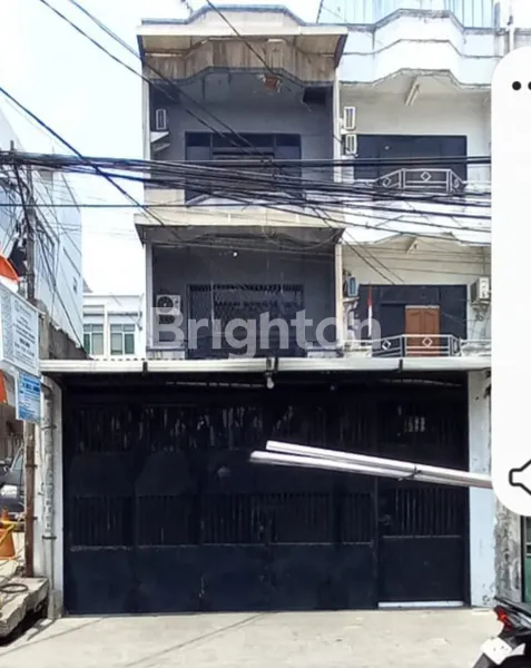 image RUKO STRATREGIS 3 LANTAI JELAMBAR (1)