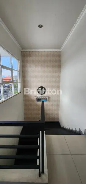 image RUMAH KOST AKTIF DEKAT TENGAH KOTA & AREA KAMPUS (DHARMAHUSADA MERR KALIJUDAN MULYOREJO) TOTAL 14 KAMAR FULL FURNISHED LENGKAP BISA PARKIR 8 MOBIL & MOTOR (4)