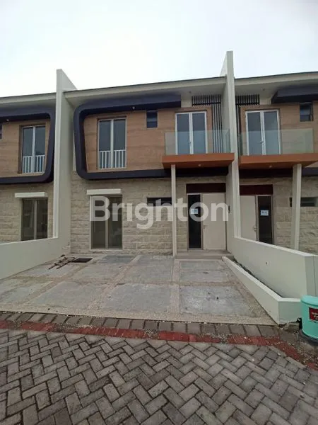 image GREENLAND GARBERA MENGANTI GRESIK (6)