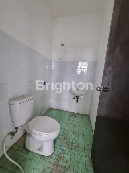 image RUKO 2 LANTAI LOKASI STRATEGIS  (4)