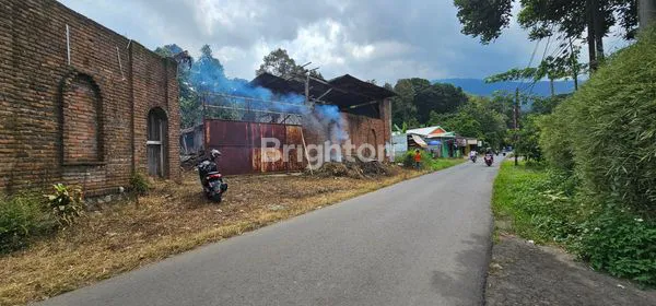 image GUDANG MEUBEL HITUNG TANAH, SIAP PAKAI DI UNGARAN BARAT (2)