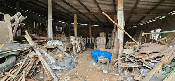 image GUDANG MEUBEL HITUNG TANAH, SIAP PAKAI DI UNGARAN BARAT (7)