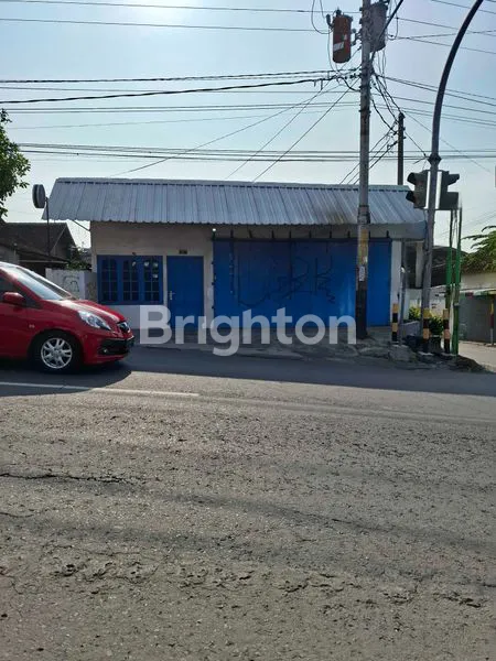 GUDANG BEKAS LAS/BUBUT, COCOK BUAT USAHA DI PINGGIR JALAN RAYA