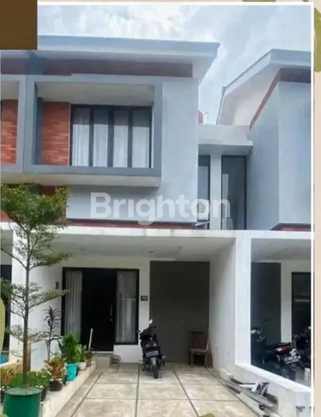 image RUMAH MINIMALIS 2 LANTAI NEO OASIS BINTARO (1)